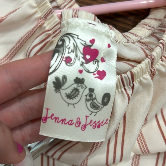 Cute striped blouse girls size - Picture 2 of 3